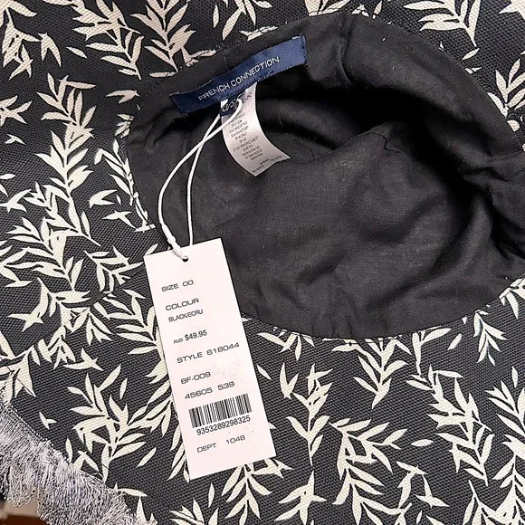 FRENCH CONNECTION | LEAF PRINT SUNHAT | Black & Ecru | NWT - Picture 5 of 12
